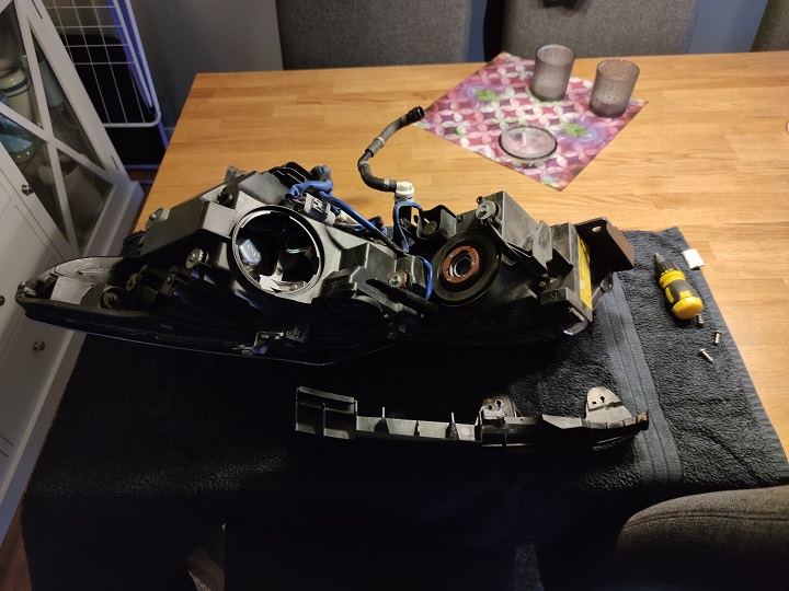 Headlight inside